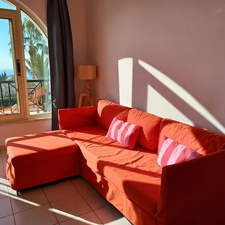 Апартаменты Sunset & Seaview At Avli