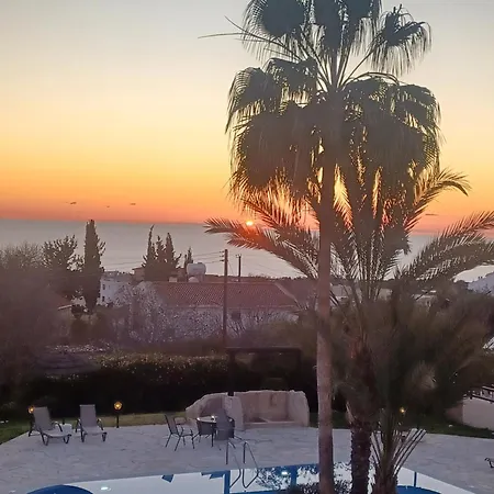 Sunset & Seaview At Avli Appartement